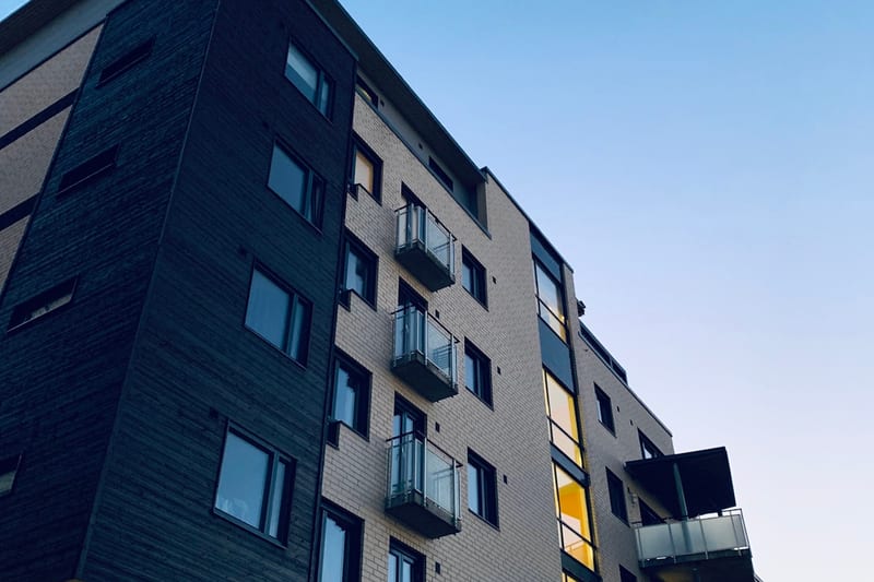 Pet-Friendly 1-Bedroom Downtown Condo
