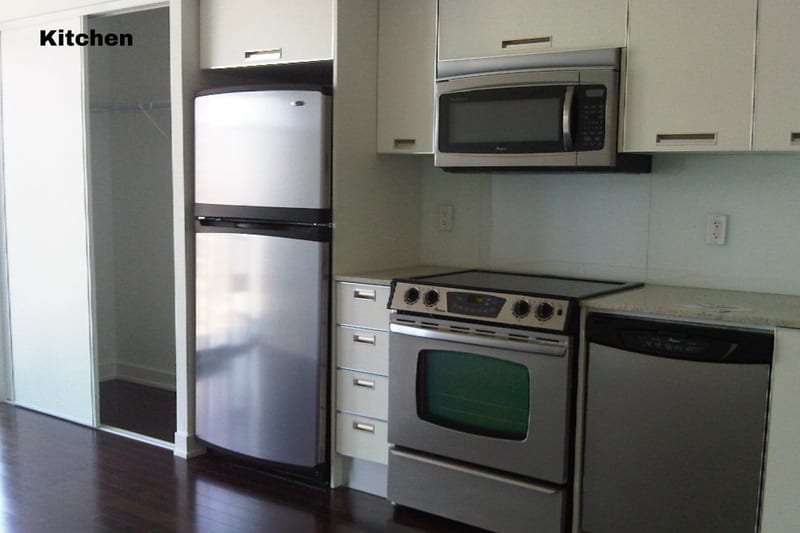 Fully Furnished I 9 month lease I Yonge & Bloor I Utilities Included